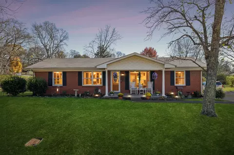 1009 Hart St, Gallatin, TN 37066