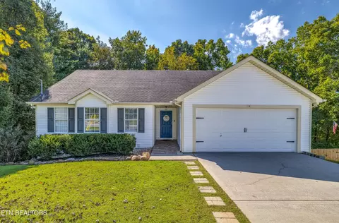 5360 Amherst Woods Ln, Knoxville, TN 37921