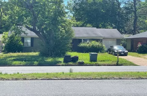 3244 S Perkins Rd, Memphis, TN 38118