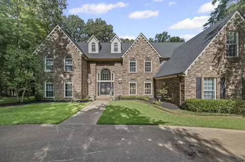 965 Timberlake Dr, Cordova, TN 38018
