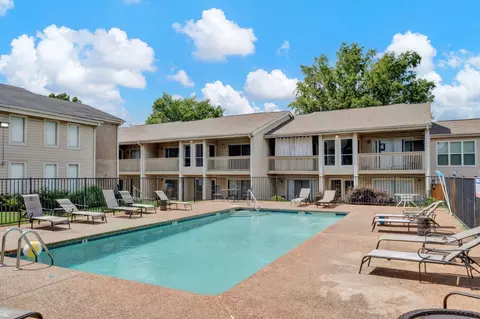 6679 Whispering Oak Pl #3, Memphis, TN 38120