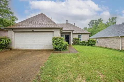 5345 Maiden Grass Dr, Memphis, TN 38135