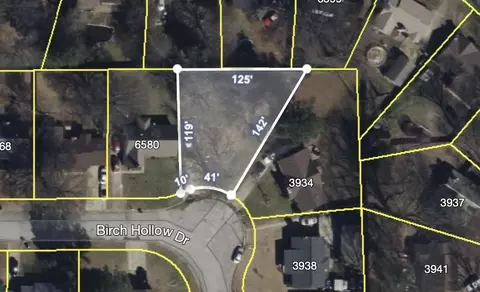 6588 Birch Hollow Dr, Memphis, TN 38115