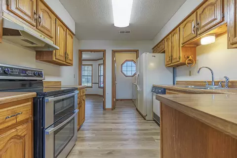 8055 Claredale Dr, Memphis, TN 38133 photo 7
