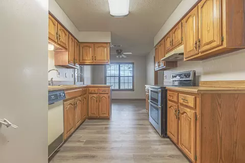 8055 Claredale Dr, Memphis, TN 38133 photo 9
