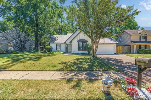 9169 Gainsborough Dr, Arlington, TN 38002