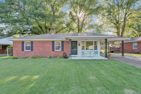 1585 Dearing Rd, Memphis, TN 38117