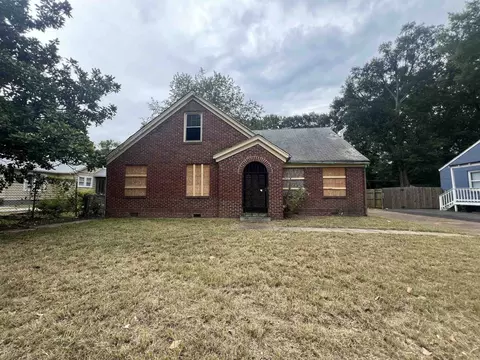 1682 Pendleton St, Memphis, TN 38114