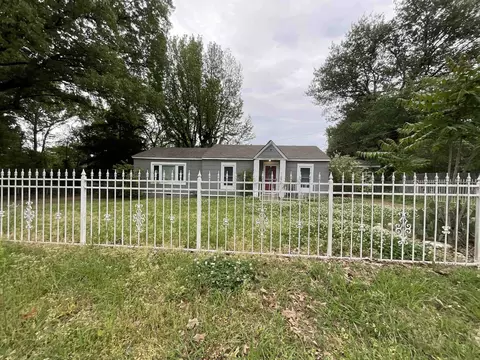2434 Manchester Rd, Memphis, TN 38114