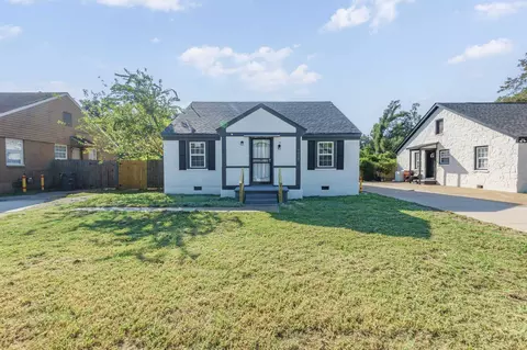1075 N Holmes St, Memphis, TN 38122