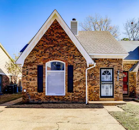 4416 Forest Valley Dr, Memphis, TN 38141
