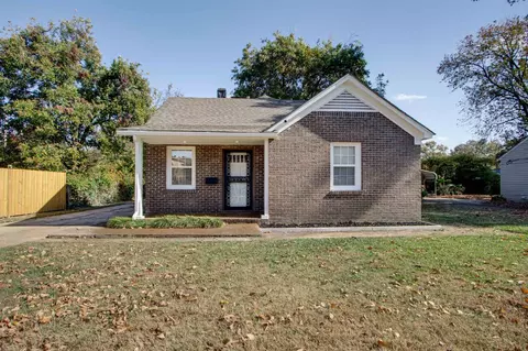 1570 Dunmoor St, Memphis, TN 38114
