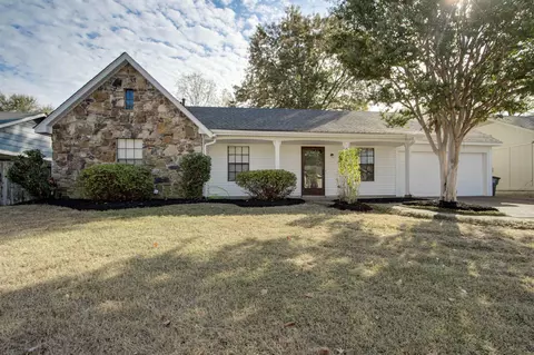 6821 Kirby Arms Dr, Memphis, TN 38115