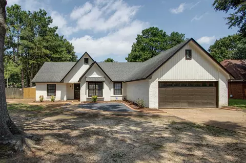5079 Pheasant Run Ln, Memphis, TN 38141