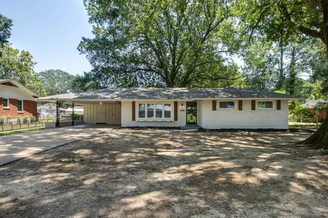 4382 Anna Dr, Memphis, TN 38109