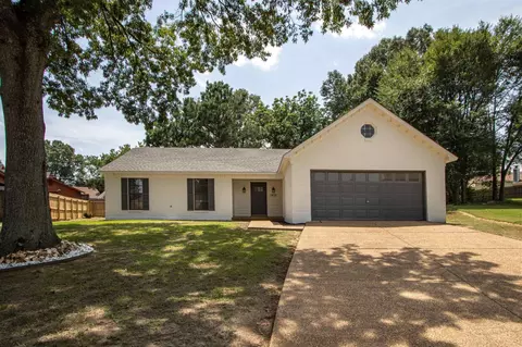 7439 Northwind Cv, Memphis, TN 38125
