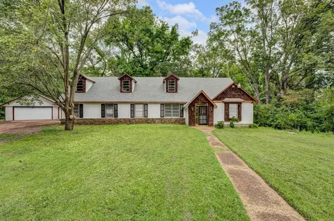 3814 Penguin Cv, Memphis, TN 38128