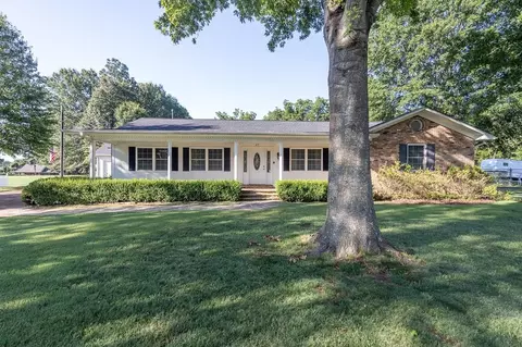 67 Charles Ave, Munford, TN 38058