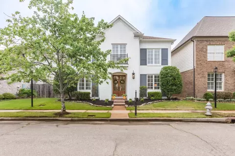 2090 Standing Rock Ave, Collierville, TN 38017
