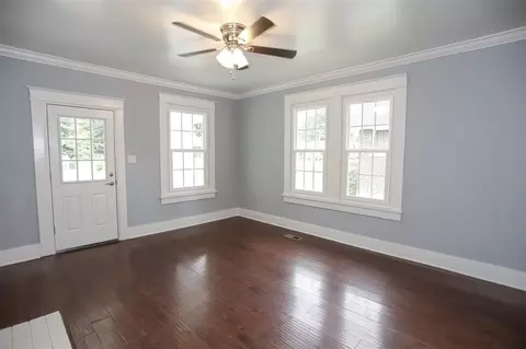 663 Spring St, Memphis, TN 38112 photo 9