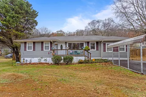 66 Shawnee Trl, Ringgold, GA 30736
