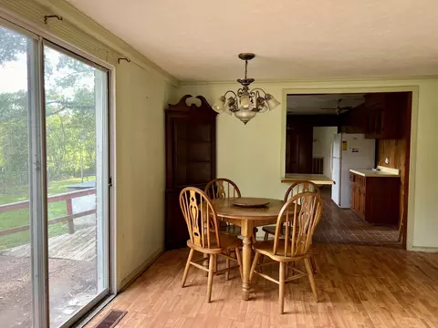 Dining - 250 Chipman Rd, Bethpage, TN 37022 photo 1 of 1