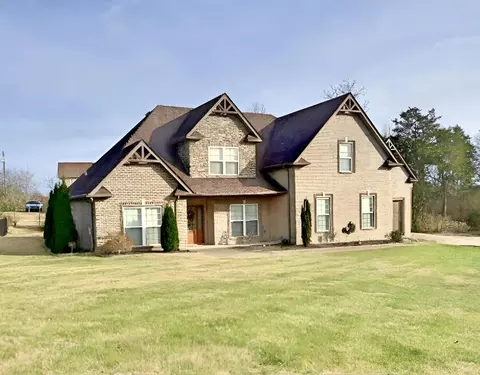 Exterior - 1120 Rivercrest Dr, Murfreesboro, TN 37129 photo 4 of 5