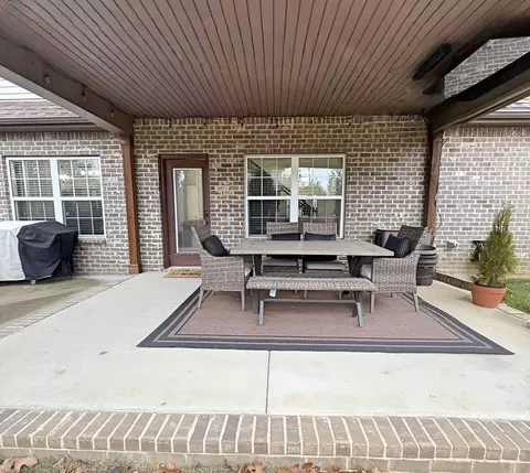Exterior - 1120 Rivercrest Dr, Murfreesboro, TN 37129 photo 5 of 5