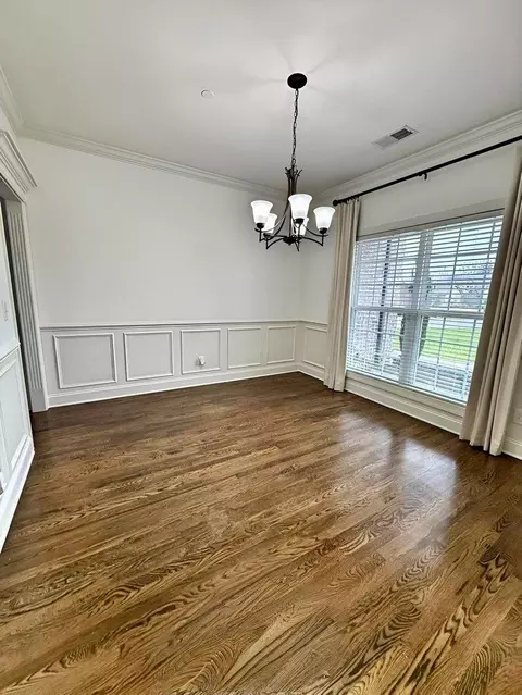 Dining - 1120 Rivercrest Dr, Murfreesboro, TN 37129 photo 1 of 2