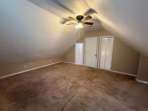 Bedroom - 141 Foxrun, Springfield, TN 37172 photo 4 of 4