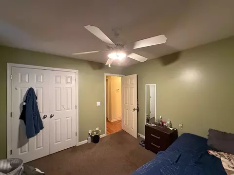 Bedroom - 141 Foxrun, Springfield, TN 37172 photo 3 of 4