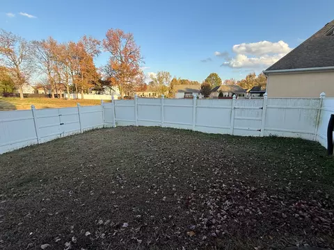 Exterior - 141 Foxrun, Springfield, TN 37172 photo 6 of 7