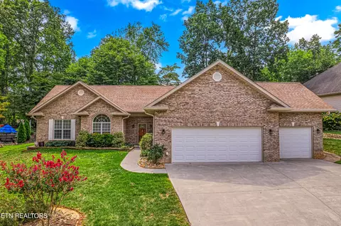 208 Kawatuska Ln, Loudon, TN 37774