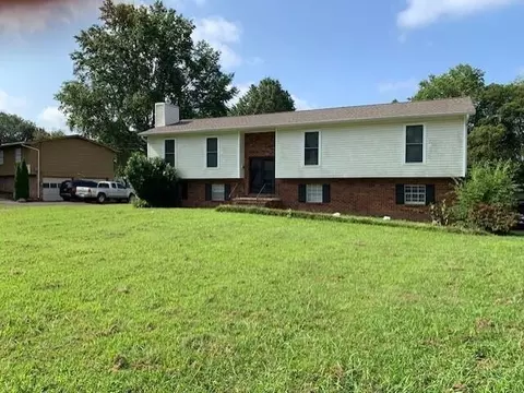134 Mapleton Dr NW, Cleveland, TN 37312