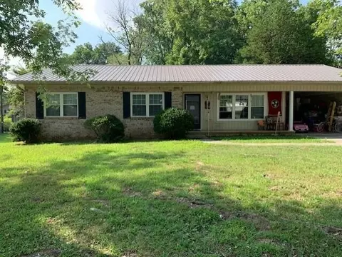 146 Carrie Dr NW, Cleveland, TN 37312