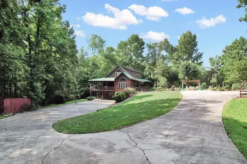 132 Co Rd 781, Riceville, TN 37370