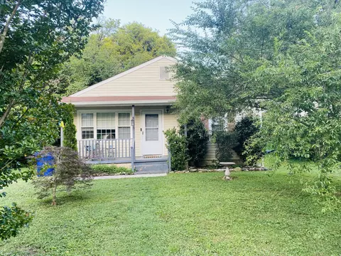 906 Emmett Ave NW, Cleveland, TN 37311