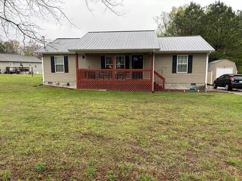 1891 SE Hunt Rd, Cleveland, TN 37323