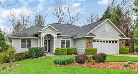 106 Tremont Dr, Crossville, TN 38558