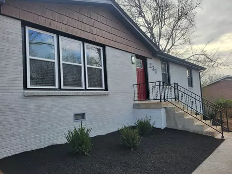 230 Yorktown Rd, Clarksville, TN 37042