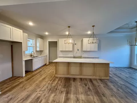 Kitchen - 1826 Pocahontas Rd, Morrison, TN 37357 photo 7 of 8