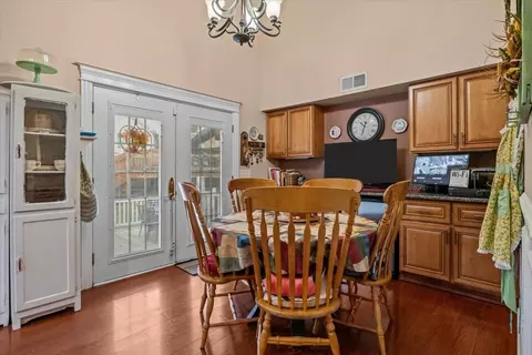 Entry Way - 307 Crestview Dr, Dickson, TN 37055 photo 4 of 4
