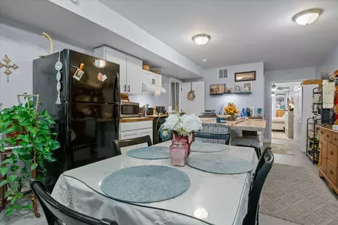 Dining - 307 Crestview Dr, Dickson, TN 37055 photo 4 of 4