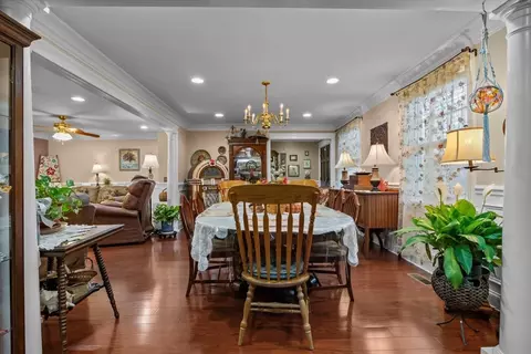 Dining - 307 Crestview Dr, Dickson, TN 37055 photo 2 of 4