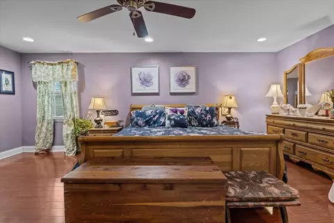 Bedroom - 307 Crestview Dr, Dickson, TN 37055 photo 1 of 7