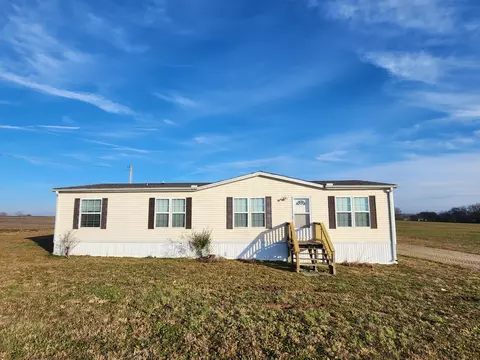 30 Orton Rd, Lawrenceburg, TN 38464