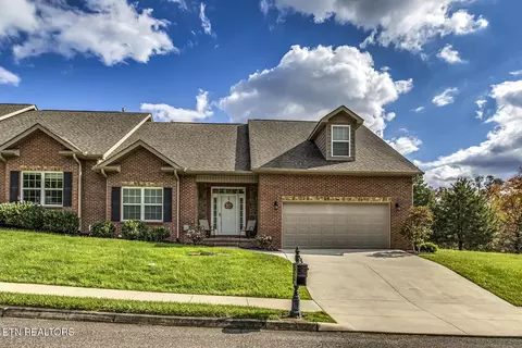 4210 Rare Earth Dr, Knoxville, TN 37938