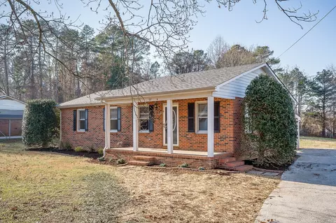 Exterior - 681 Hennessee Ave, Morrison, TN 37357 photo 2 of 5
