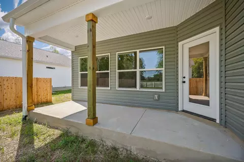 Exterior - 105 Reece Rd, Baxter, TN 38544 photo 4 of 5
