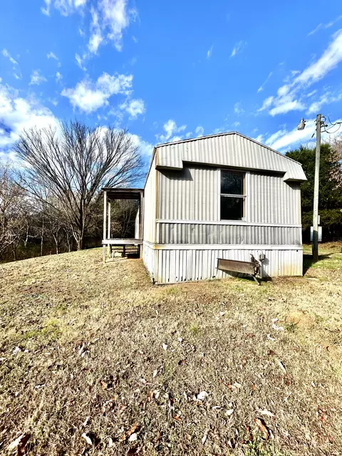 6206 Beech Hill Rd, Pulaski, TN 38478 photo 2